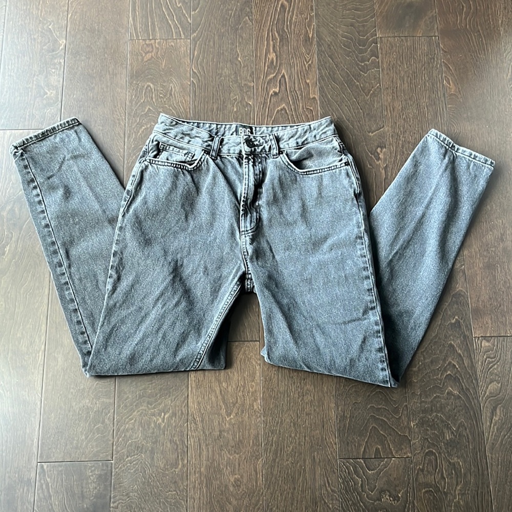 Urban Outfitters BDG Mom Jeans Size 27 - Picture 1 of 7
